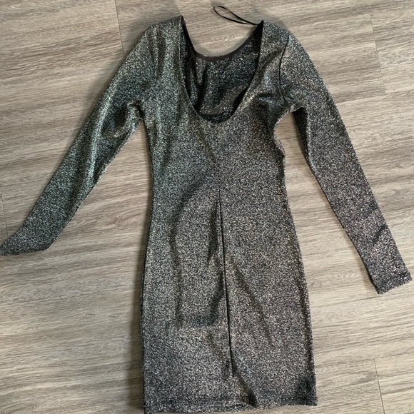 NWOT Metallic Silver and Black H&M Bodycon mini dress - Picture 2 of 4